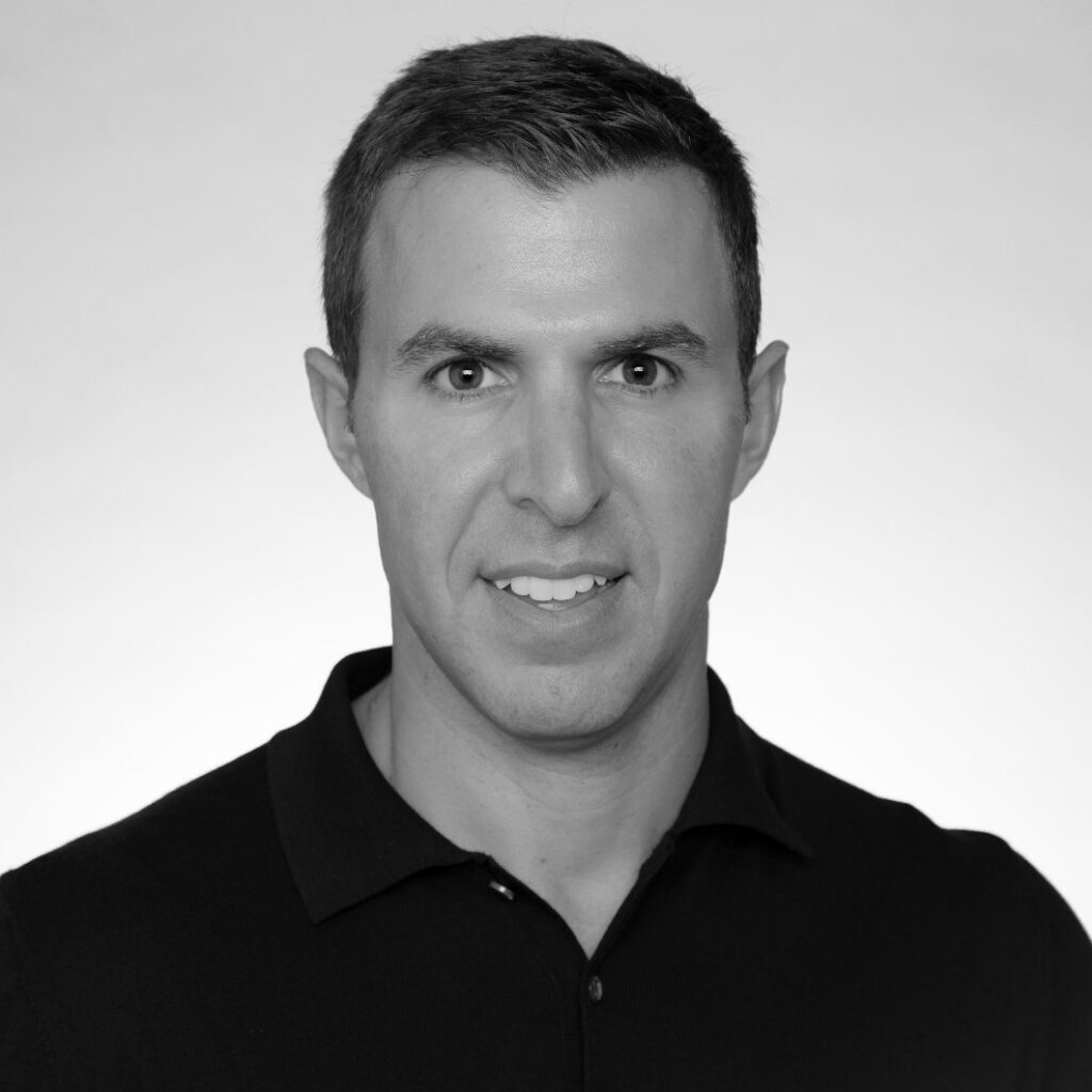 Craig_Abrahams_square_bw
